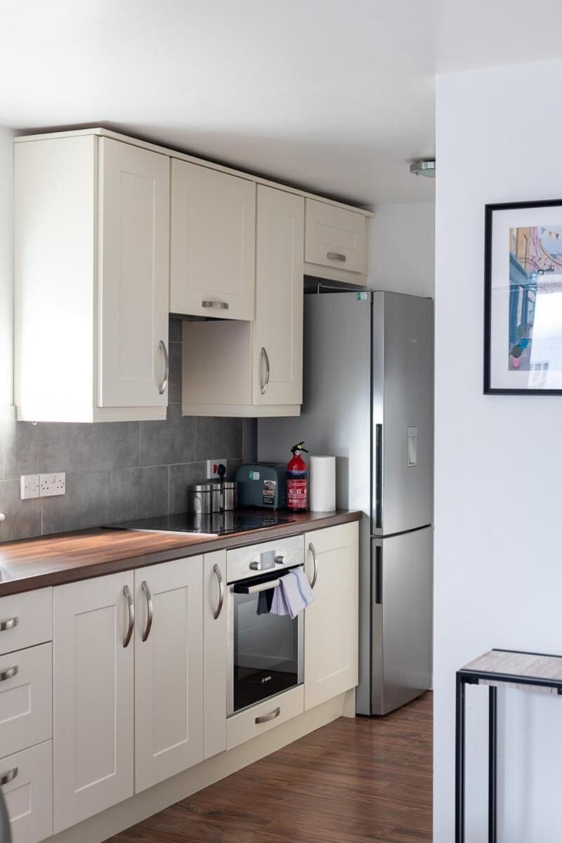 City Center,2 Bedroom Apartment With Parking CBG Eksteriør billede